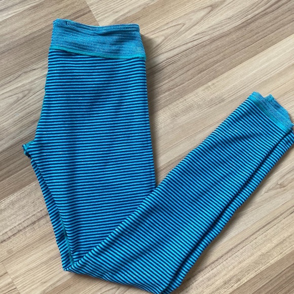 🍋 Reversible Rhythmic tights Size 14 kids/4 Adults - Picture 7 of 9